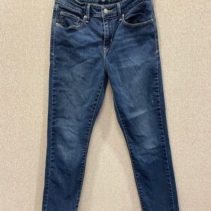 Levi's Classic Mid Rise Skinny Women's Jeans